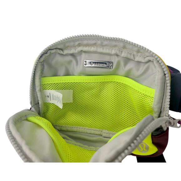 Lululemon Neon Everywhere Belt Bag - Picture 2 of 3